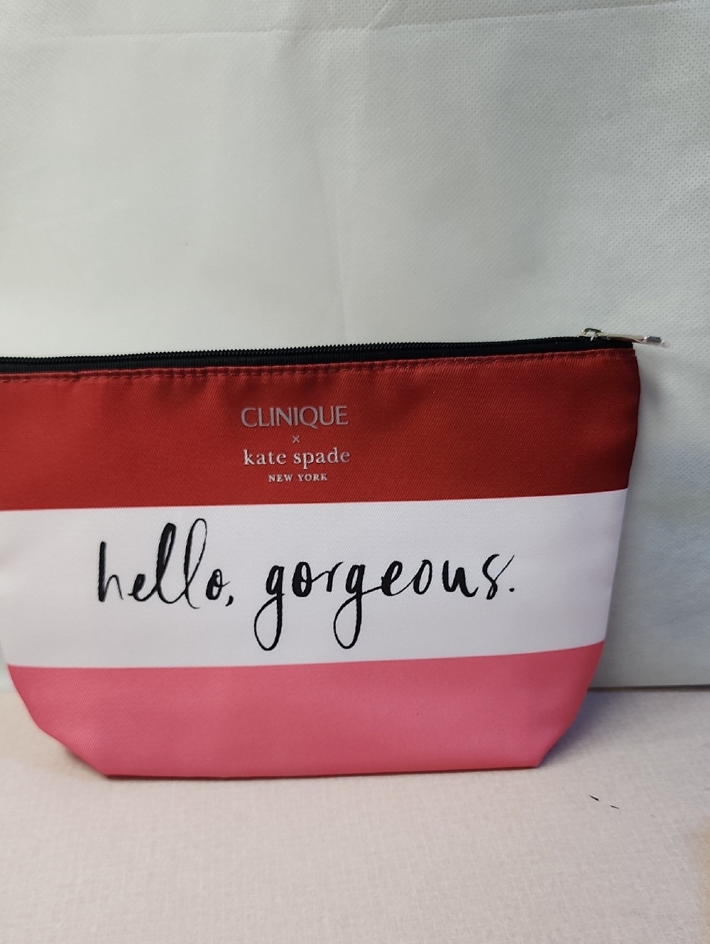Kate Spade / Clinique Bag And 3 Pk Crew Socks - Picture 5 of 7